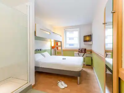 ibis budget Zurich City West - 21