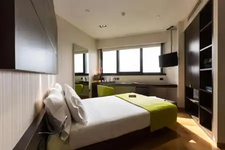 Best Western Plus The Hub - 2