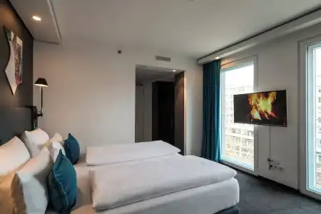 Motel One Berlin-Alexanderplatz - 58