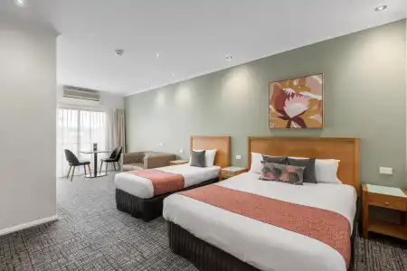 Best Western Geelong Motor Inn & Serviced Apartments - 4