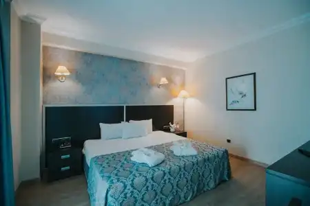 216 Castle - 106