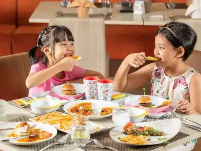 Novotel Yangon Max - 34