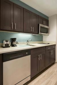 Homewood Suites by Hilton Washington DC Convention Center - 21