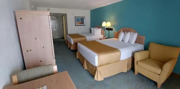 Tropical Winds Resort - 80
