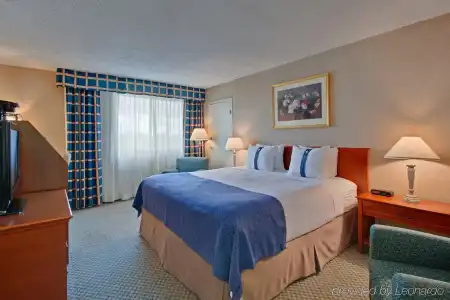 Amenida Residences Calgary - 5