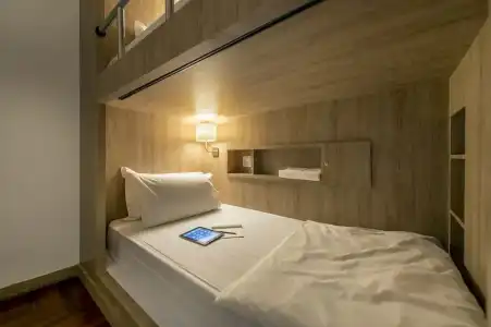 THE Posh Phayathai - 35