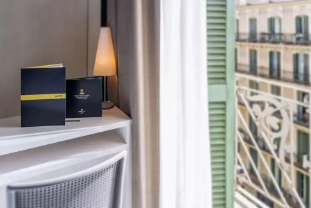 Serhs Carlit Boutique - 30