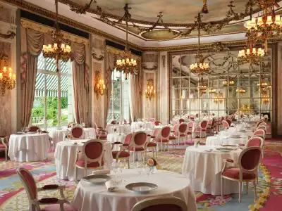 The Ritz London - 12