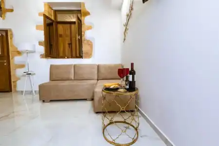Konmari boutique suites - 16