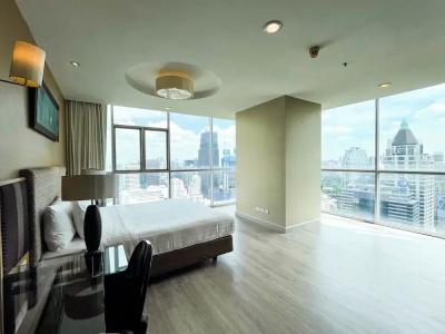 Urbana Sathorn - 105