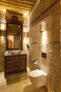 Solo Cave Suites - 95