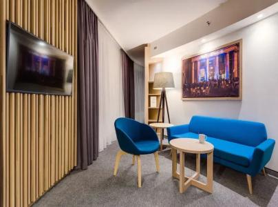 Holiday Inn Warsaw City Centre - 80