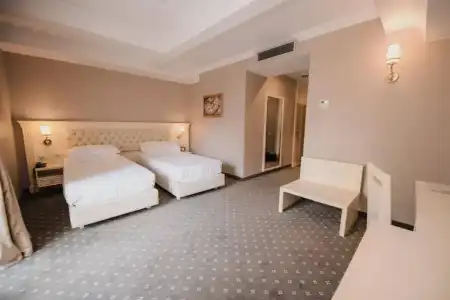 Lot Boutique - 58