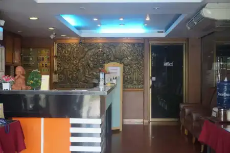 Bangkok Travel Suites - 21