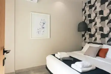Chapter 02 Gallery Suites - 111