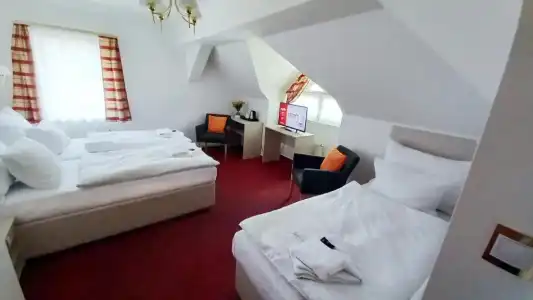 Hradec - 30