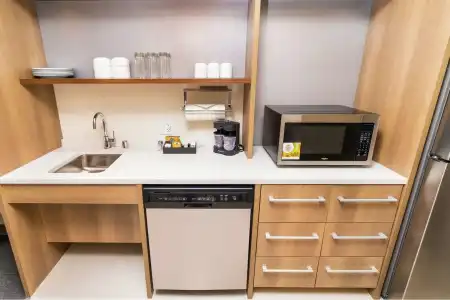 Home2 Suites by Hilton Las Vegas Stadium District - 15