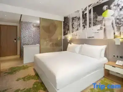 Holiday Inn & Suites SAIGON AIRPORT by IHG - 79