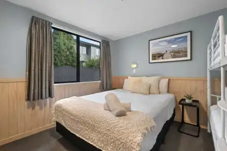 Christchurch Top 10 Holiday Park - 24
