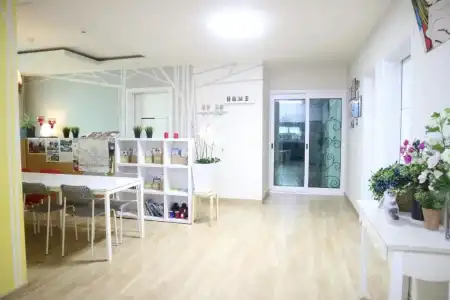 Mr. KIM Guesthouse - 52