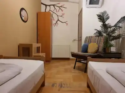 Envoy Hostel - 1