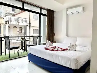 Beachwalk Patong - 21