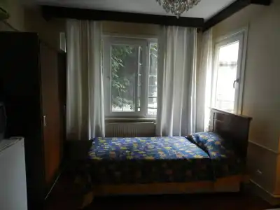 Berk Guesthouse - 'Grandma's House' - 2
