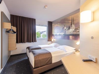 B&B Regensburg-City - 5