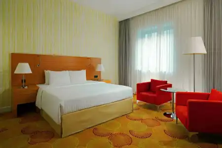 Courtyard by Marriott Budapest City Center - 6
