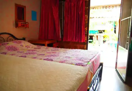 Three J Guesthouse - 2