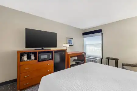 Best Western Plus Bellingham - 104