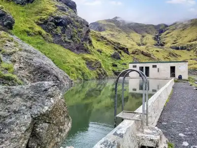 South Iceland Guesthouse - 14
