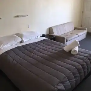 Ferry Motel - 49