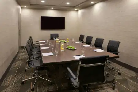 Four Points by Sheraton Windsor Downtown - 33