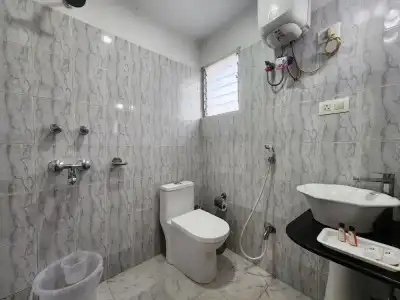 Housez 43 - 8