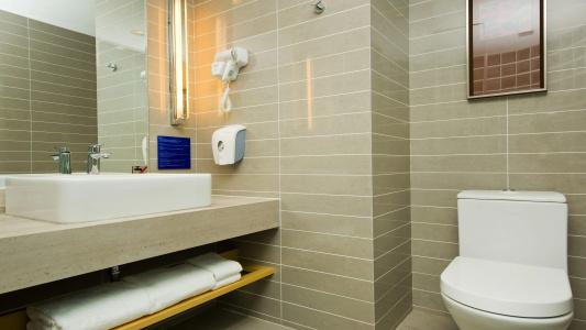 Holiday Inn Express Beijing Airport Zone by IHG - 8