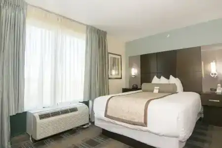 Wingate by Wyndham - Orlando International Airport - 47