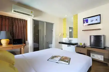 Sleep With Inn - 72