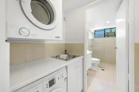 The Noosa Apartments - 219