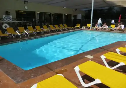 Jockey Club Suites - 3