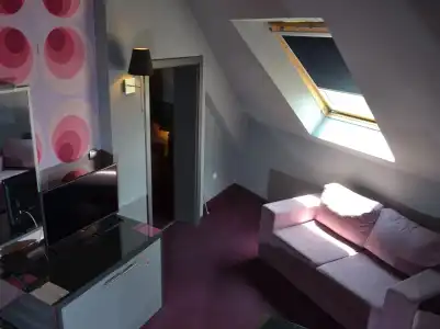 Elate Plaza - 4