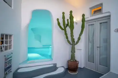 Trieris Villa & Suites - 29