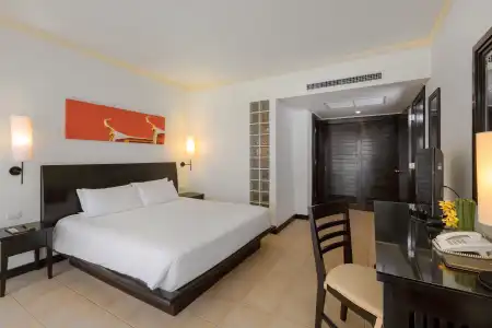 Centara Kata Resort Phuket - 9