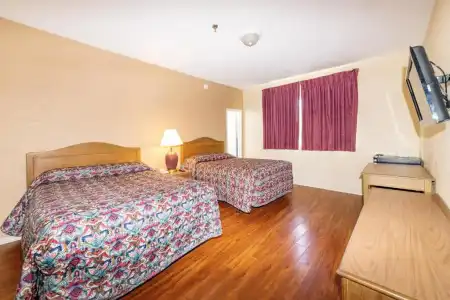 Ocean Beach Suites - 34