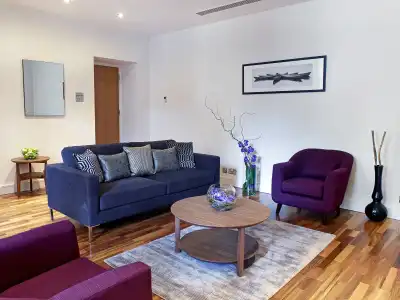 Cheval Harrington Court at South Kensington - 10