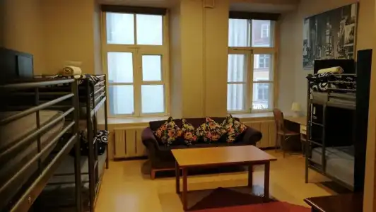 Zinc Old Town Hostel - 13