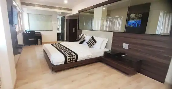 Mumbai House Juhu - 64