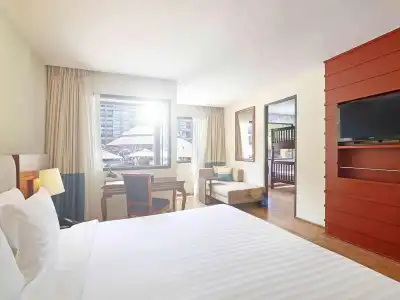 Novotel Phuket Vintage Park Resort - 3