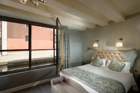 Palazzo Veneziano - 54