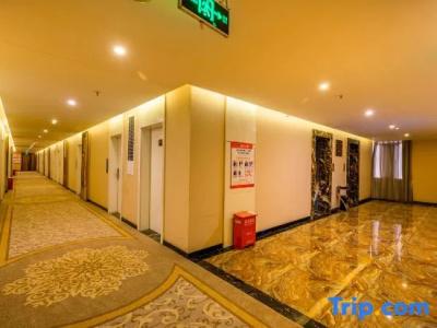 Grammy (Nanning Xixiangtang Coach Station Metro Station) - 29